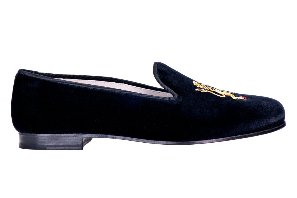 Our Herald Noir Velvet Slipper (Women) item is photographed here against a white background.