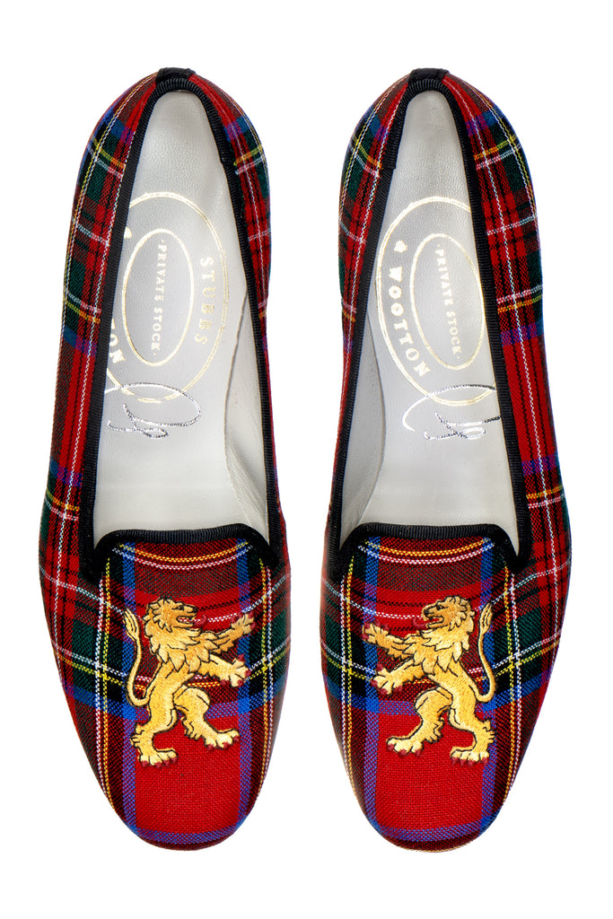 Our Herald Stewart Tartan Slipper (Women) item is photographed here against a white background.