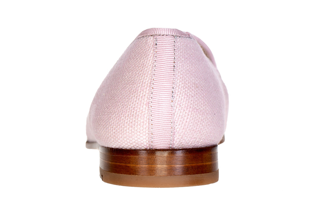 Our PB Crest Blush Women Slipper item is photographed here against a white background.