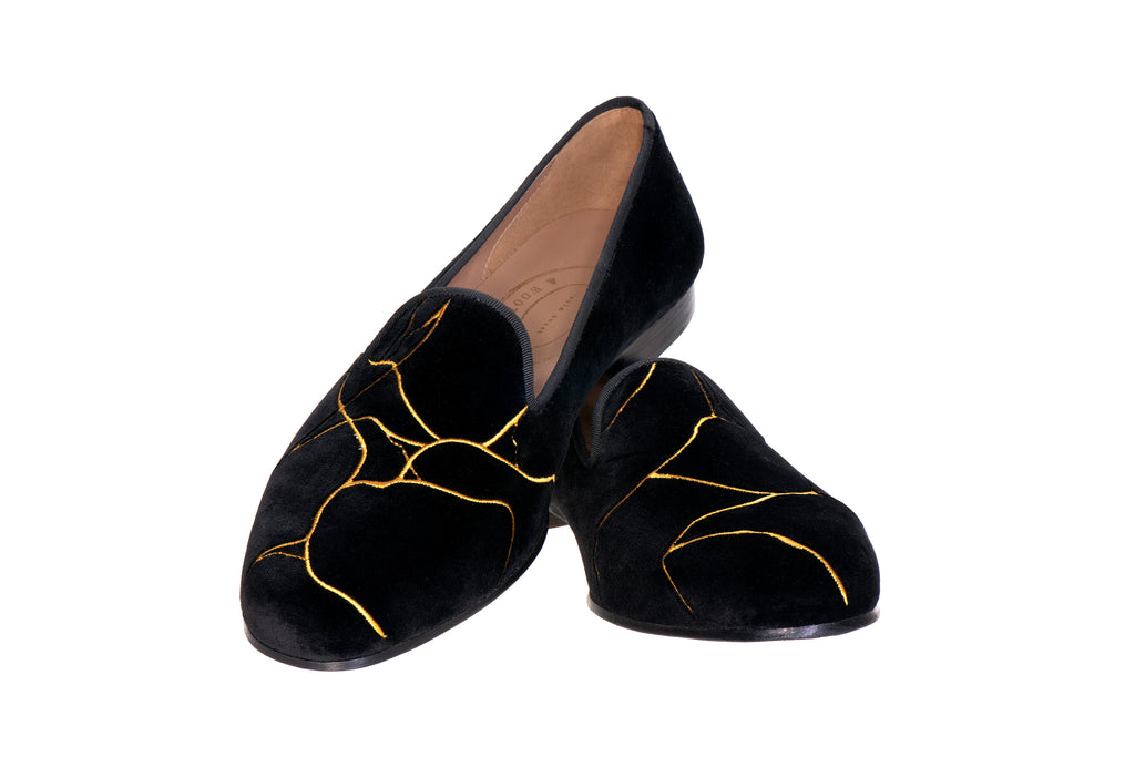 Our Kintsugi slipper item on a white background.