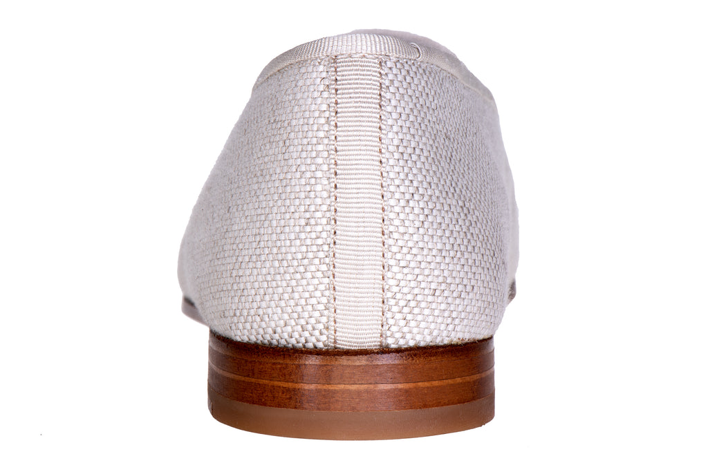 Our Mizner Fountain Flax (Women) item is photographed here against a white background.