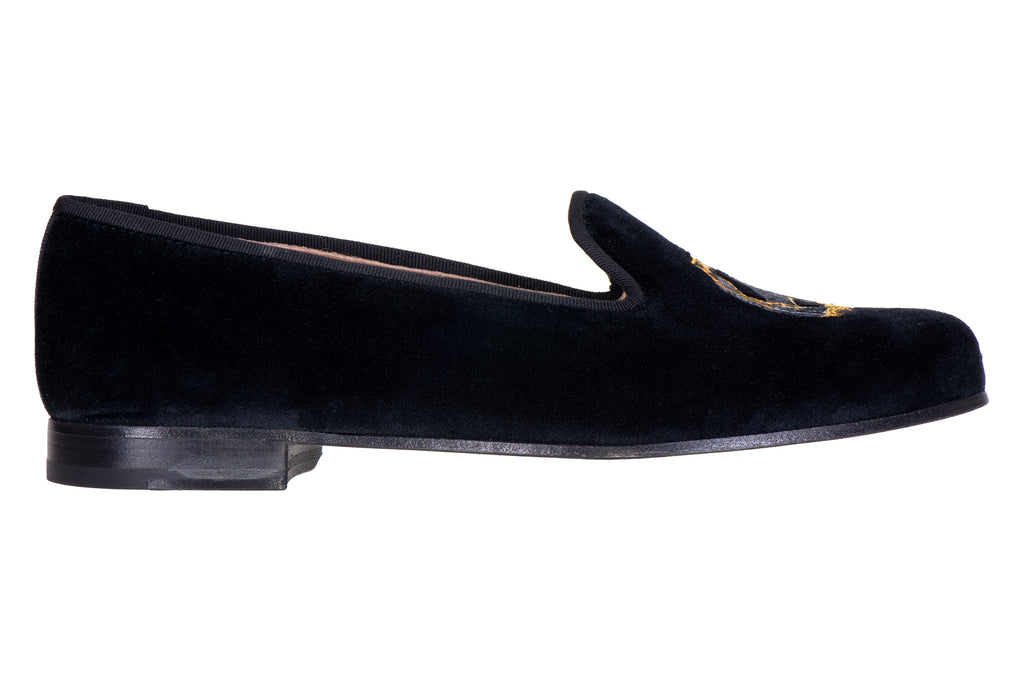 Our Shattered Ming Noir Velvet Slipper (Women) item is photographed here against a white background.