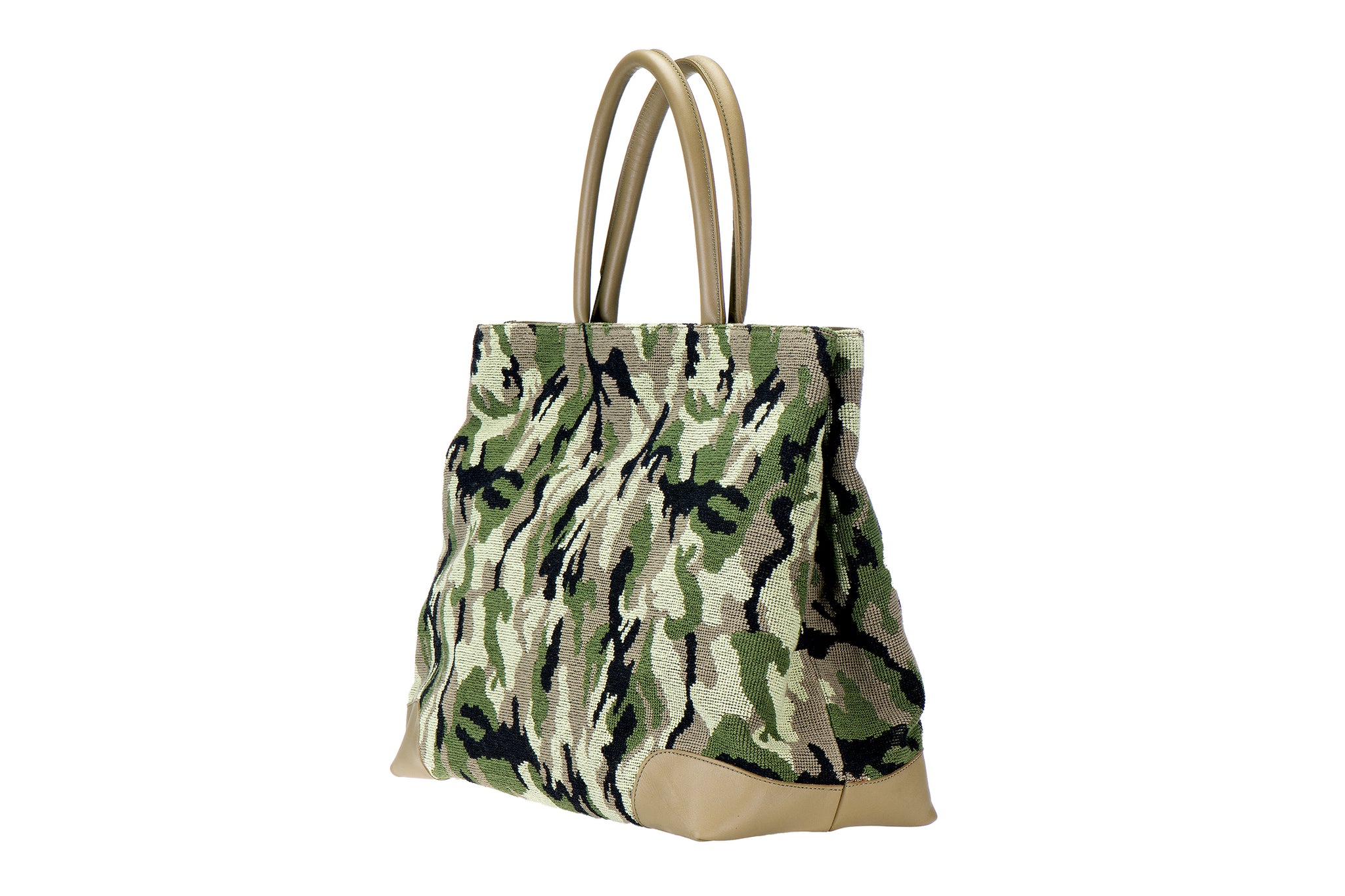 けん NYLON CAMO PATTERN TOTE BAG 2897B 63copy_bf04b774-cf5a-46ca-9a3d