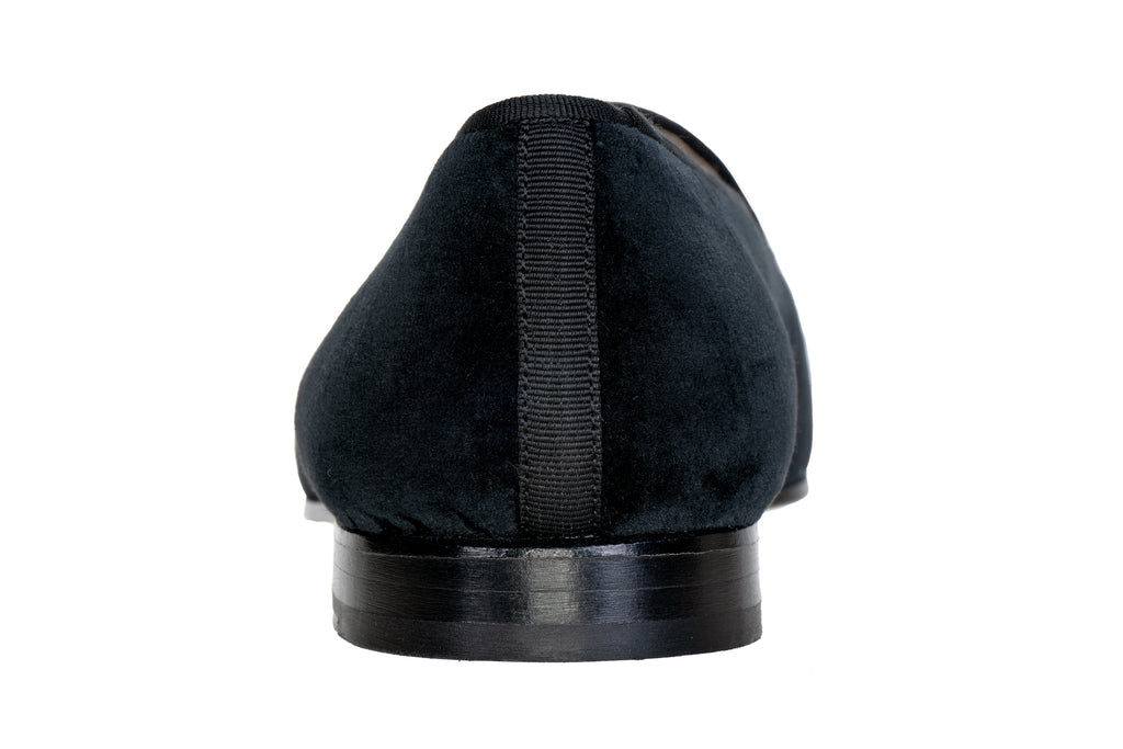 Our Champagne Noir (Men) item is photographed here against a white background.