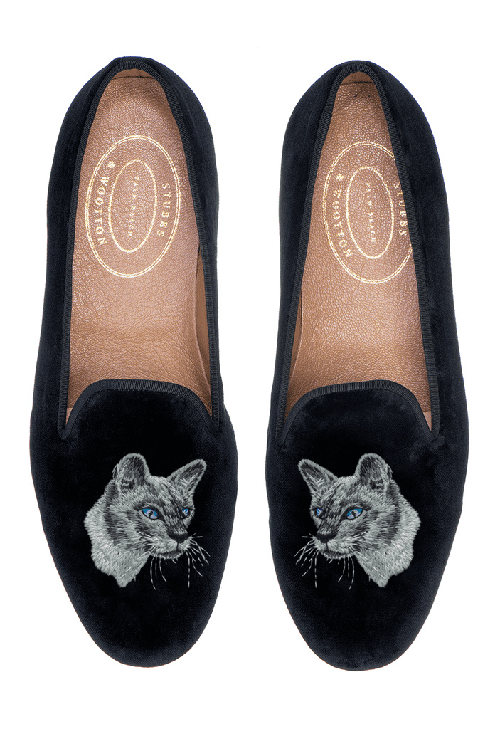 Our Siamese Cat Seal (Men) item is photographed here against a white background.