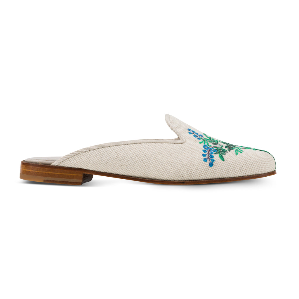 Our Camelia Ivory Linen Mule (Women) item is photographed here against a white background.