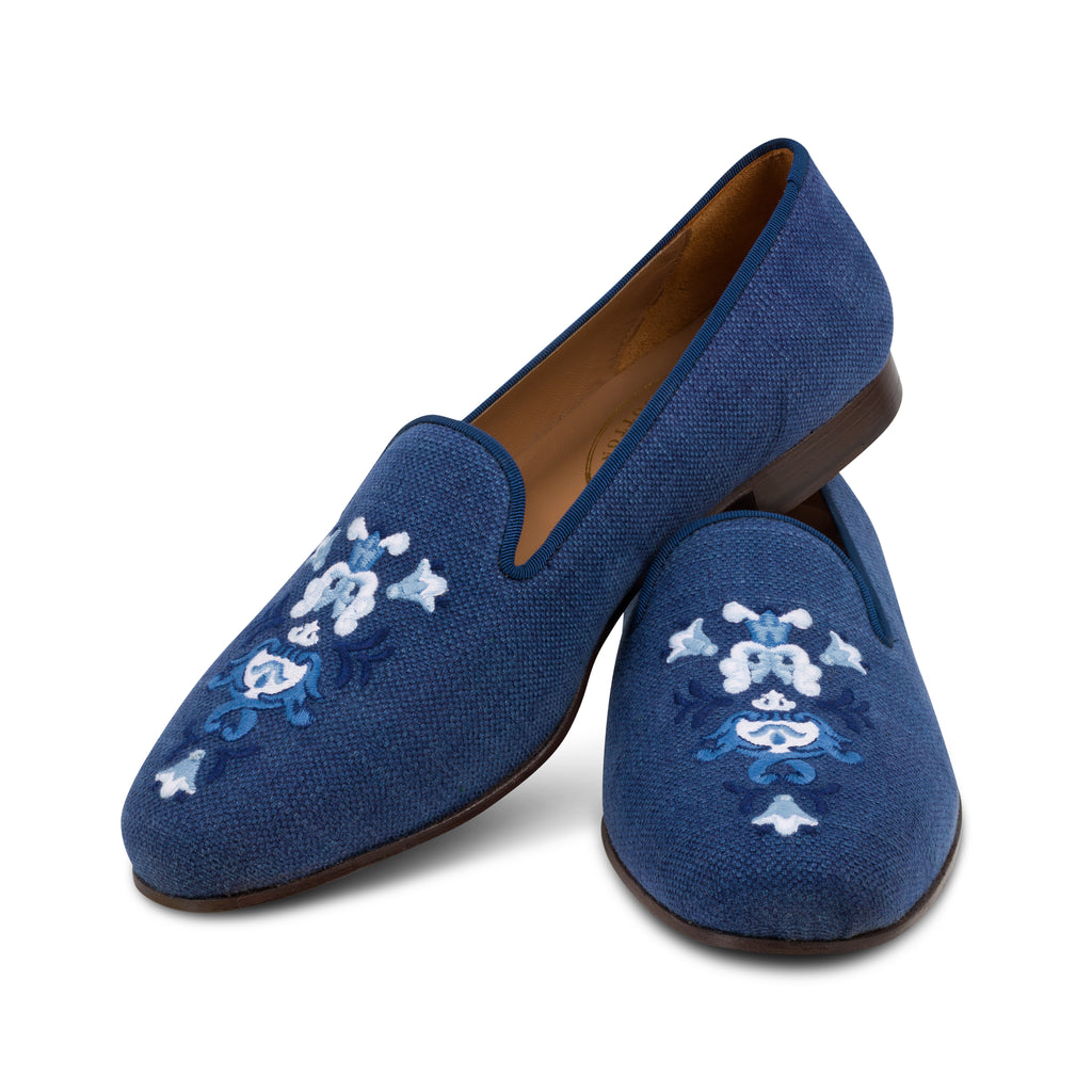 Our indigo slipper on a white background.