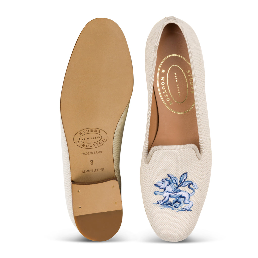 Our flax delft slipper on a white background.