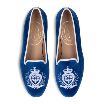 Our Queen Royal Velvet Slipper (Women) item is photographed here against a white background.