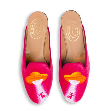 Our Beam Fuchsia Velvet Mule (Women) item is photographed here against a white background.