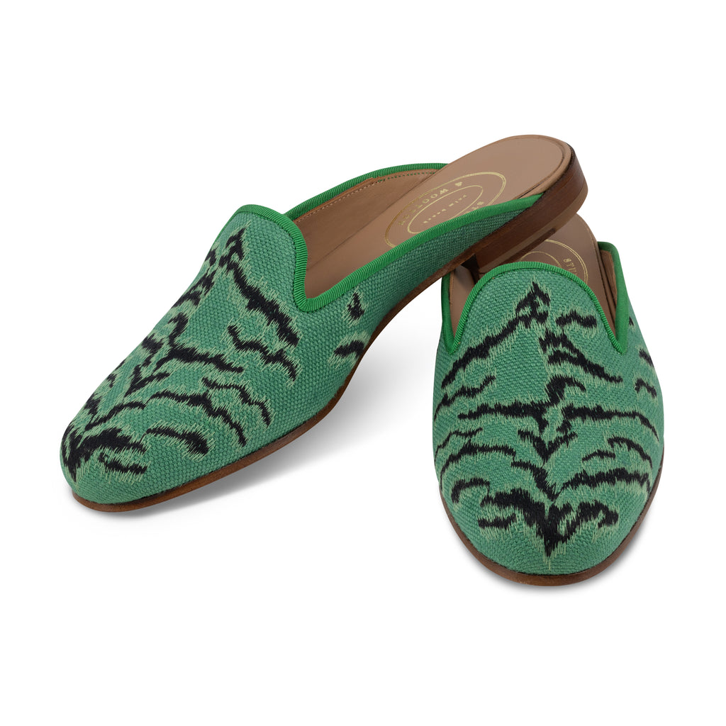 Our Bengal Emerald Linen Mule (Women) item is photographed here against a white background.