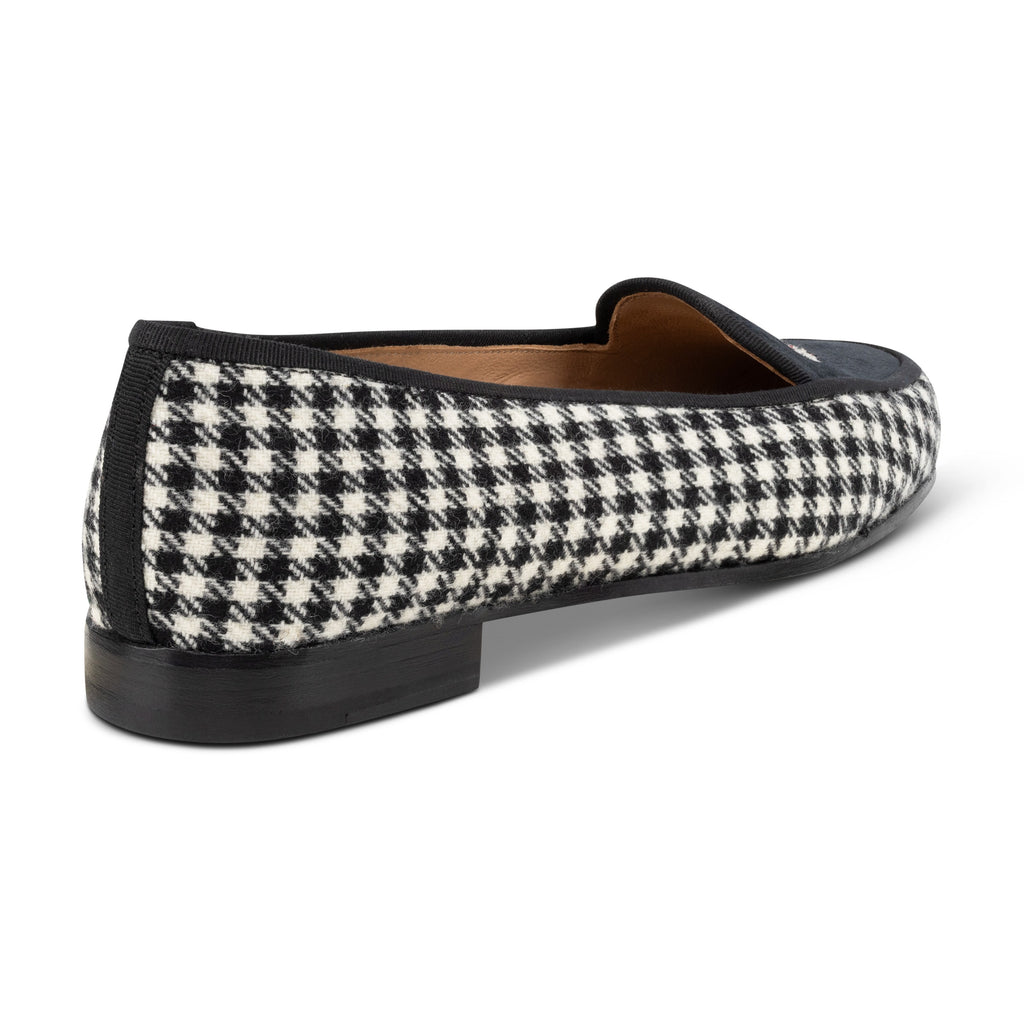 Our Sovereign Houndstooth Twiggy (Women) item is photographed here against a white background.
