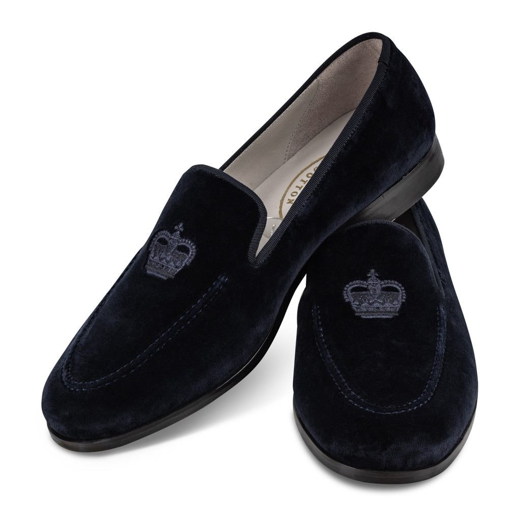 Our Sovereign Midnight Velvet Venetian (Men) item is photographed here against a white background.