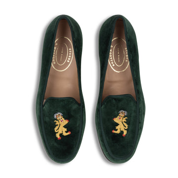 Our Valor Hunter Velvet Lux (Men) item is photographed here against a white background.