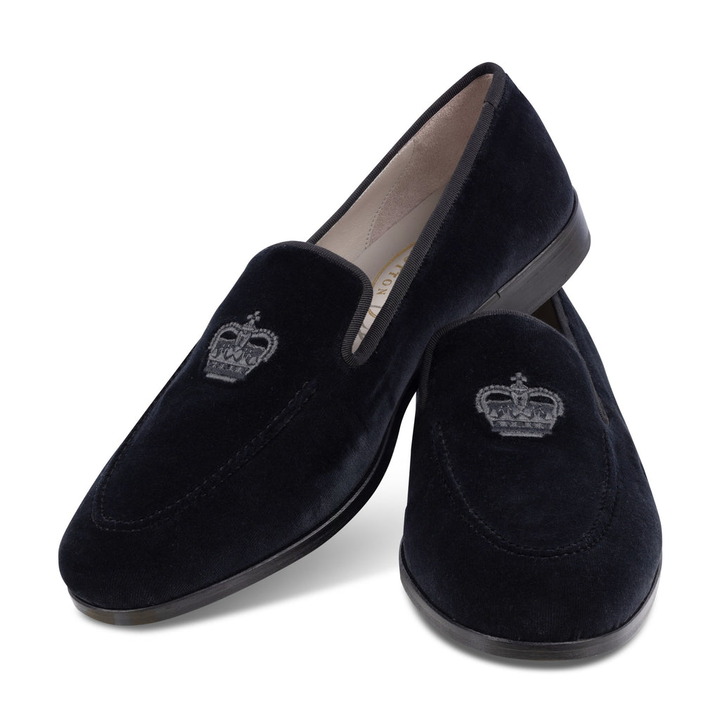 Our Sovereign Noir Velvet Venetian (Men) item is photographed here against a white background.