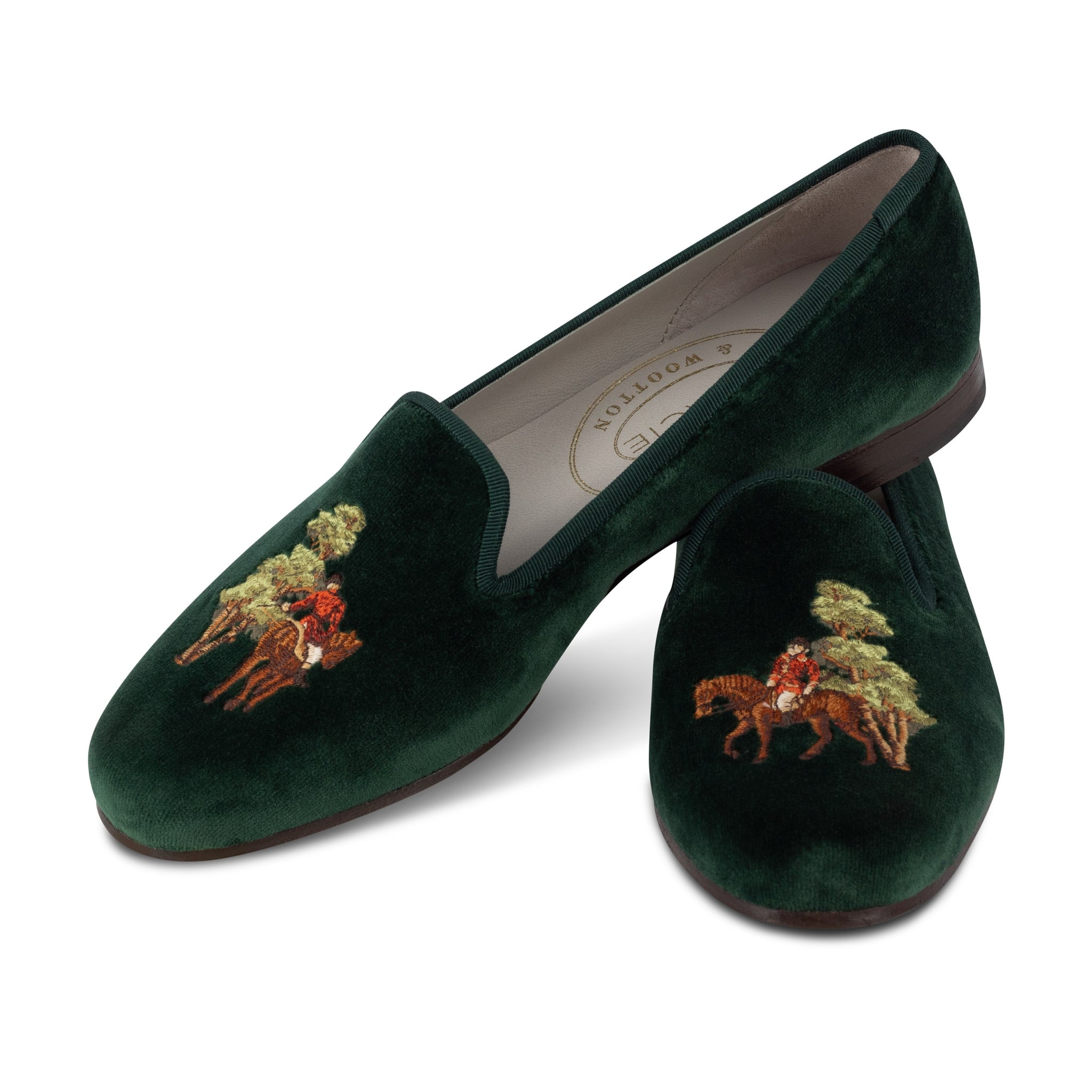 Shipton & Heneage Green Ivy Motif Embroidered Velvet slipper Botanical Green Velvet Smoking Slippers - Etsy main image 2