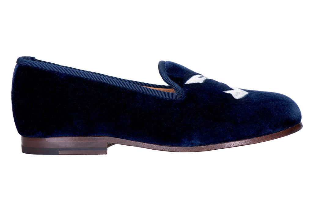 Our Roger Navy (Jr.) Slipper item is photographed here against a white background.