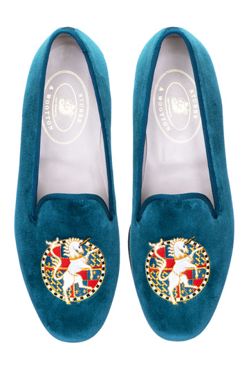 Our Guinevere (Women) item is photographed here against a white background.